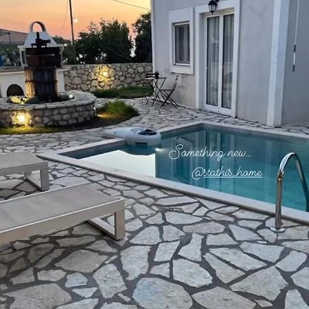 Stathis Suite Exanthia Exterior photo